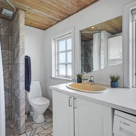 3 Bedroom Beautiful In Otterup