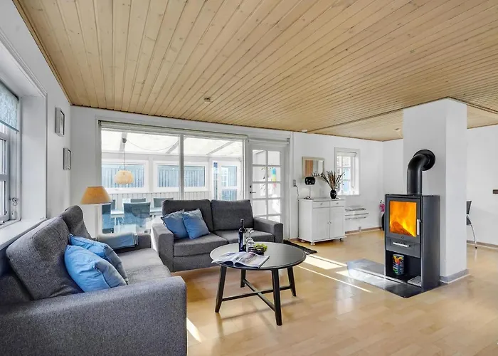 3 Bedroom Beautiful In Otterup